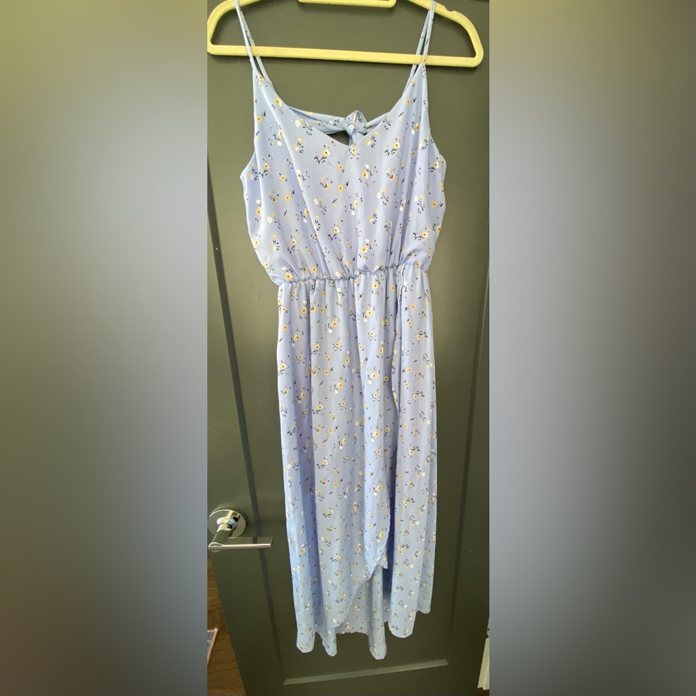 Periwinkle Mi Ami floral midi dress